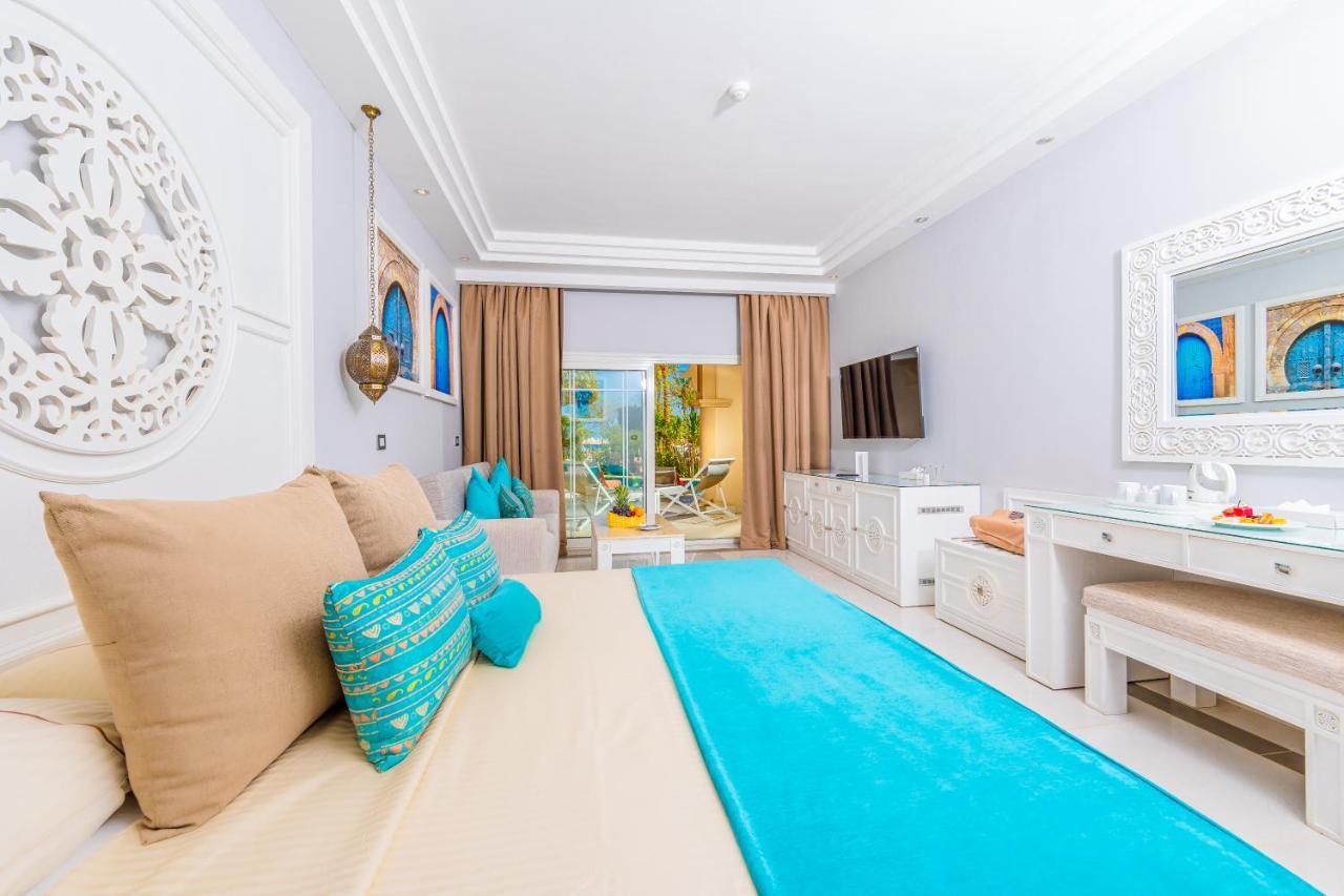 Grand Palace - Couples Only 18 Years Plus (Adults Only) フルガダ エクステリア 写真 Deluxe room
