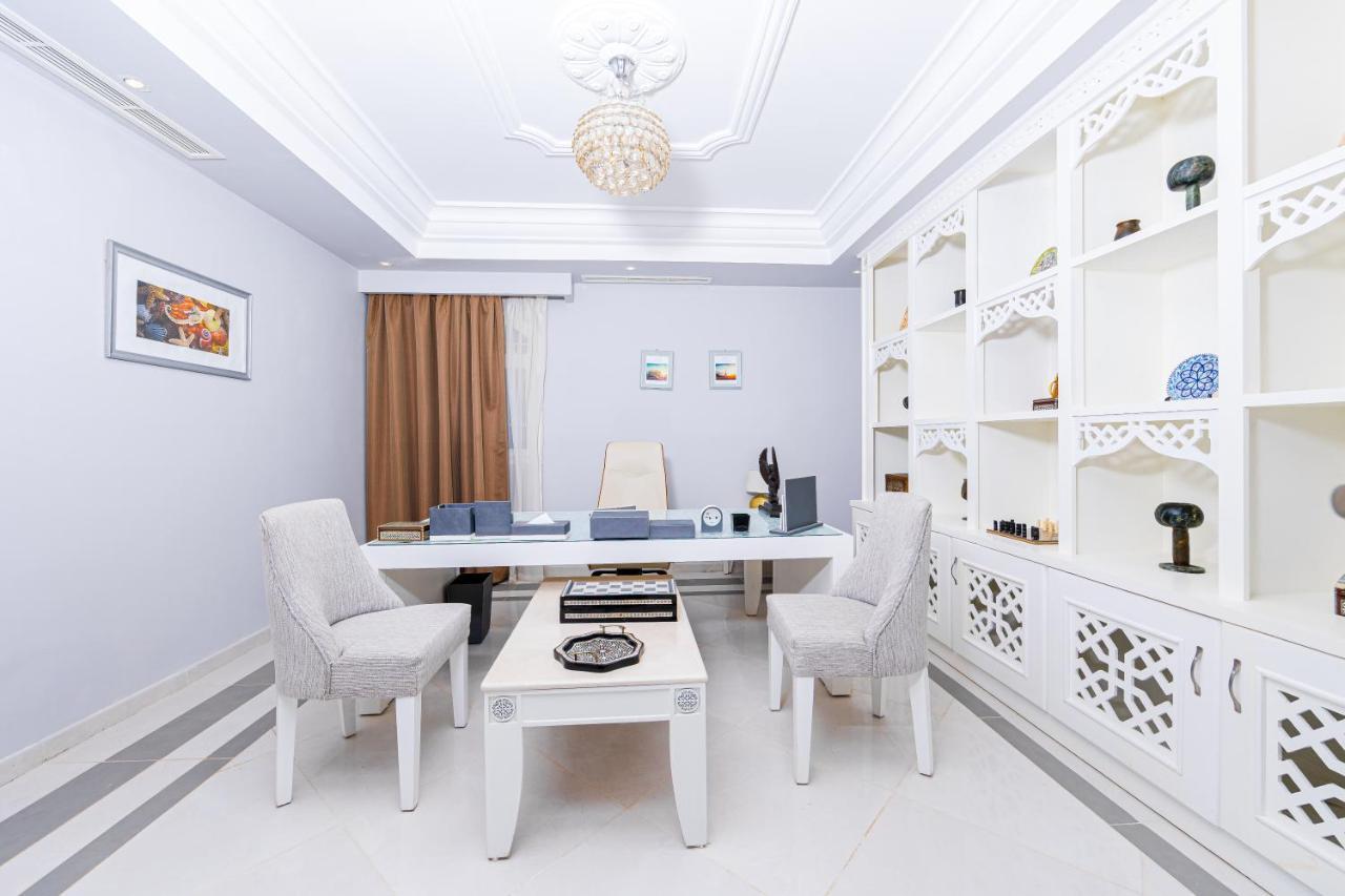 Grand Palace - Couples Only 18 Years Plus (Adults Only) フルガダ エクステリア 写真 3D interior rendering of a home office